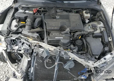 2004 Lexus Is 300 from USA, damaged, VIN JTHBD192540093769